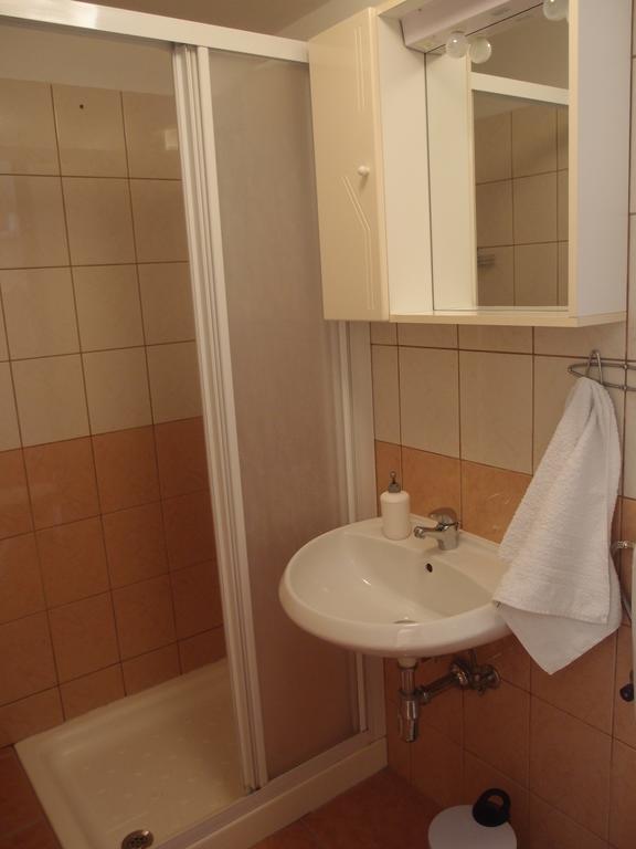 Apartments Zora Senj  Δωμάτιο φωτογραφία